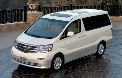 Автостекла Toyota Alphard I c установкой в Москве